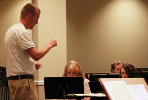 Guest conductor Steven Westbrook leads Martin Community Band members. (Jenifer Nicks)