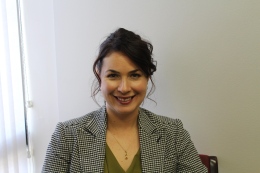 Katie Smith (Malorie Paine)