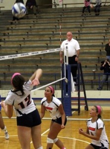 Taylor Simons goes up in hopes she can score. (Ashley Cunningham)