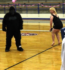 The gorilla entertained in between sets. (Ashley Cunningham)