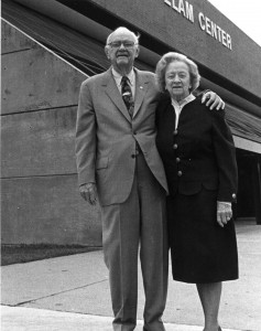 Col. Tom and Kathleen Elam stand in front of the Kathleen and Tom Elam Center named in their honor by the UT Board of Trustees in 1994. Col. Tom insisted that Ms. Kathleen’s name be first on the building because of his great love and respect for her. (UTM Archives)